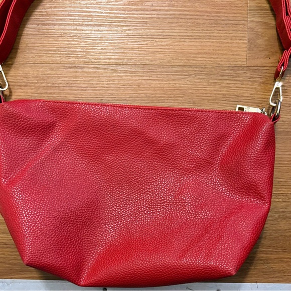 bcbg paris red faux vegan leather red tote bag crossbody purse Sm stain inside - Picture 12 of 16